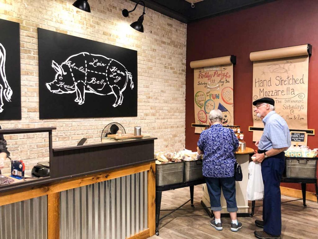 Kitchen Kettle Village Dining in Lancaster County